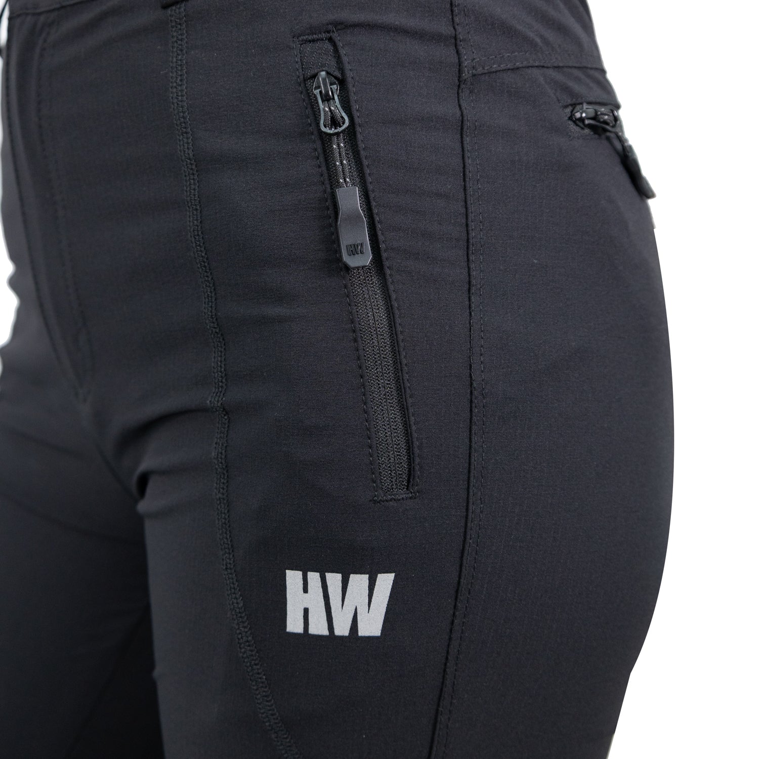 Pantalón HW Nahuel Negro Mujer